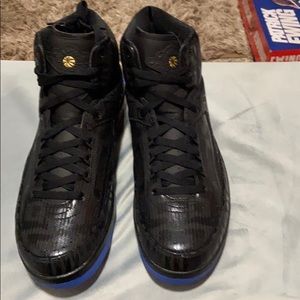 Air jordan retro 2 black history month